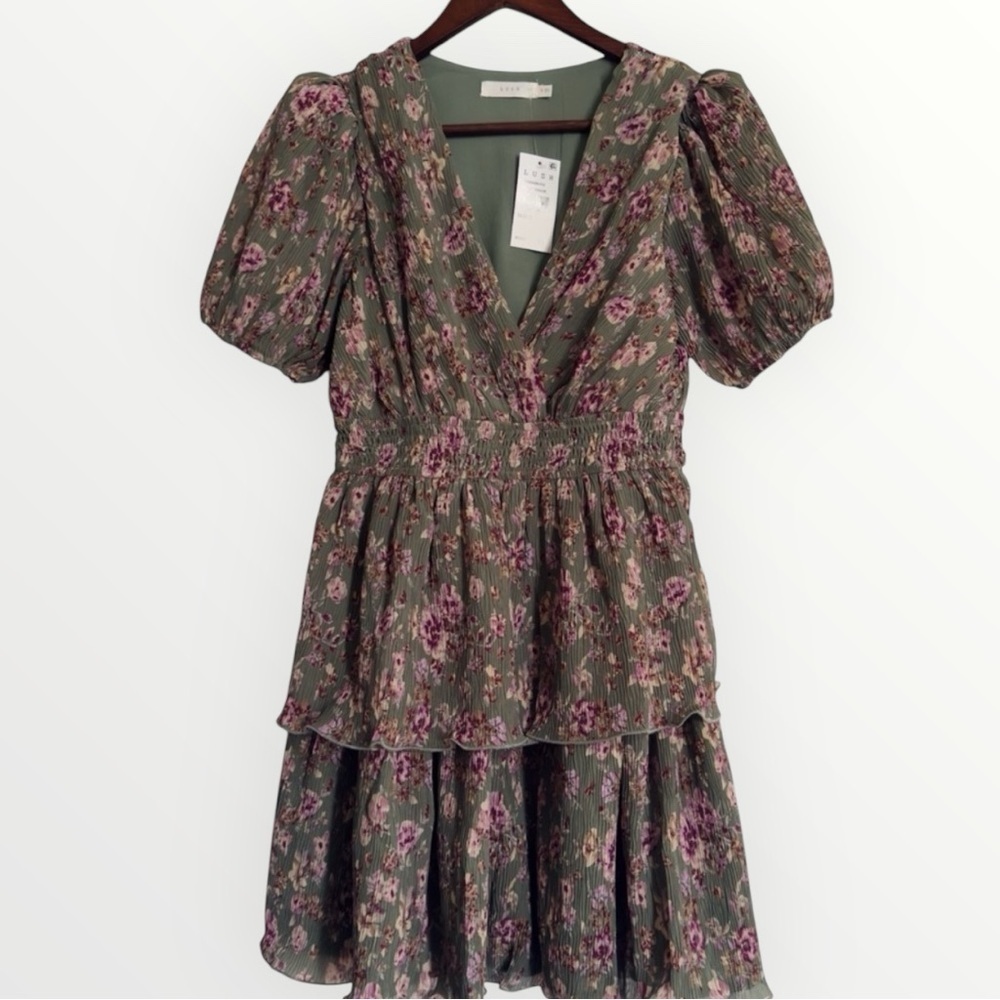 LUSH Floral Puff Sleeve Dress Green Mauve Size Small NWT Fall Autumn Brunch